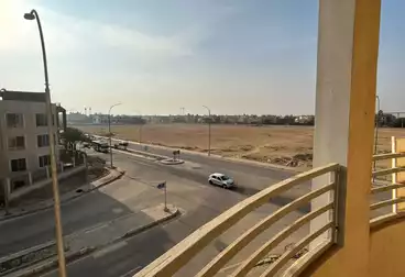 Apartments For sale - 3 rooms - floor 2