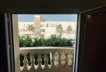 Apartments For sale - 3 rooms - floor 1