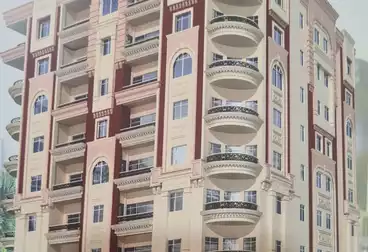 مستودع للبيع