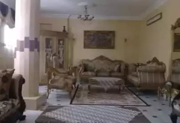 Building For sale - 3 rooms