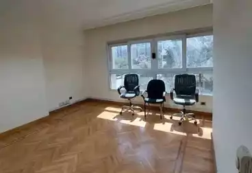 Administrative For rent - 4 rooms - floor 6