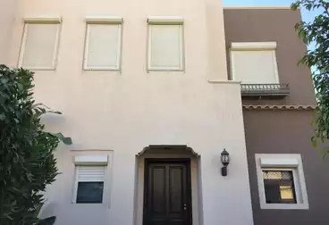 تاون هاوس للإيجار - 2 غرف
