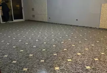 Apartments For sale - 2 rooms - floor 1