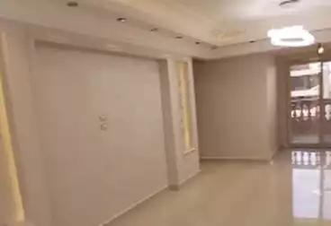 Apartments For sale - 3 rooms - floor 4