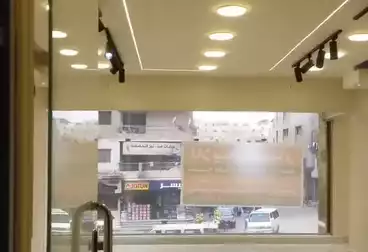عقارات للإيجار - بالدور 0