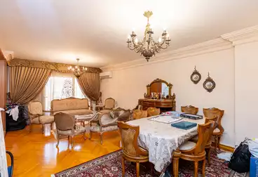 Apartments For sale - 3 rooms - floor 6