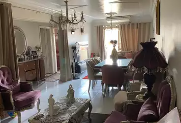 عقارات للبيع - 3 غرف - بالدور 4