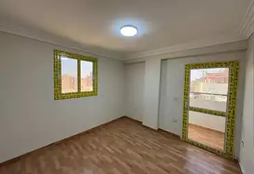 عقارات للبيع - 3 غرف - بالدور 13