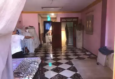 منزل / بيت للبيع - 2 غرف