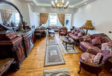 Apartments For sale - 3 rooms - floor 8