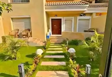فلل للبيع - 4 غرف