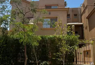 فيلا منفصلة للإيجار - 4 غرف