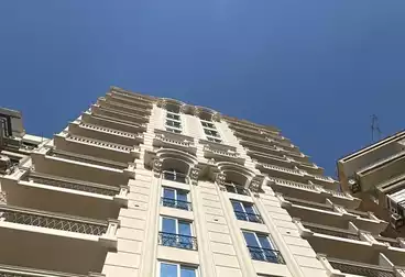 Apartments For sale - 3 rooms - floor 4