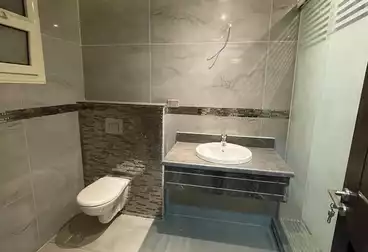 Furnished Apartment For sale - 1 rooms - floor 5