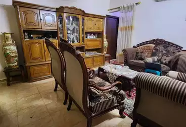 House / Home For sale - 10 rooms