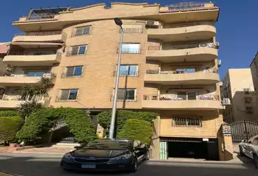 Apartments For sale - 3 rooms - floor 1