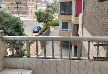 شقق للإيجار - 2 غرف - بالدور 1