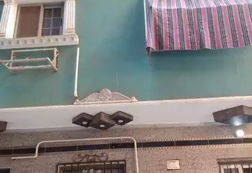 Building For sale - 3 rooms