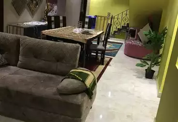 شقق للبيع - 4 غرف - بالدور 0