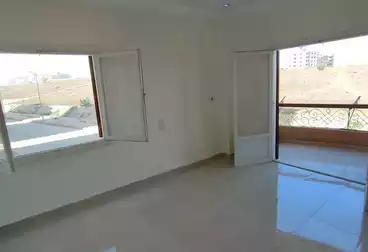 undefined undefined - 2 rooms - floor 1
