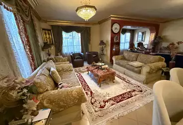 Apartments For sale - 5 rooms - floor 9