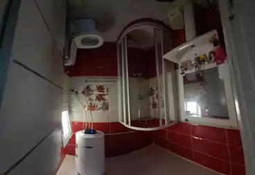 Apartments For sale - 3 rooms - floor 5