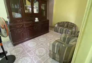 عقارات للبيع - 3 غرف - بالدور 3