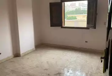 Apartments For sale - 3 rooms - floor 1
