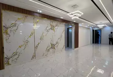 Apartments For sale - 3 rooms - floor 5