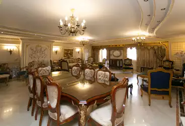 Apartments For sale - 4 rooms - floor 5