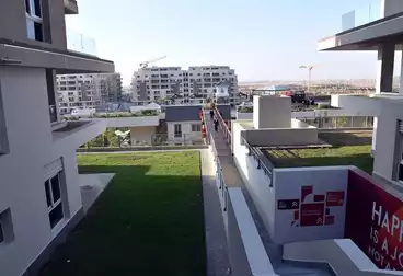 Penthouse For sale - 4 rooms - floor 3