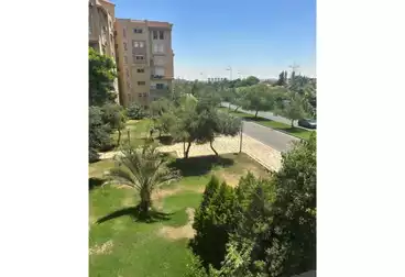 Apartments For sale - 3 rooms - floor 2