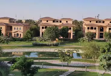 عقارات للبيع - 5 غرف