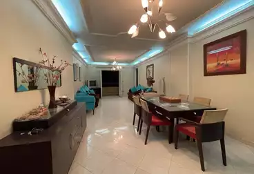 Apartments For sale - 3 rooms - floor 8