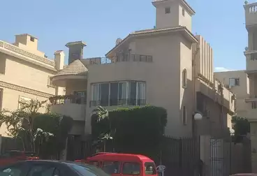 فيلا منفصلة للبيع - 4 غرف