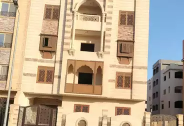Apartments For sale - 3 rooms - floor 1