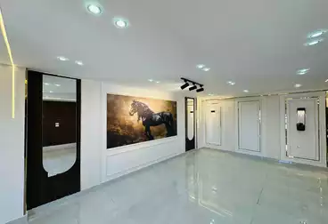 Apartments For sale - 4 rooms - floor 4