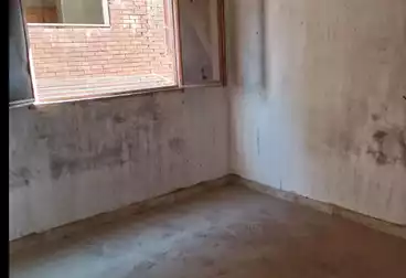 Apartments For sale - 2 rooms - floor 5