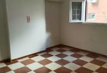 Apartments For rent - 3 rooms - floor 4