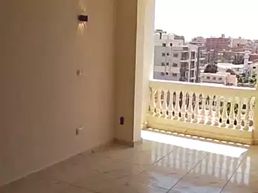 شقق للبيع - 3 غرف - بالدور 9