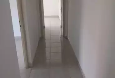Apartments For rent - 3 rooms - floor 4