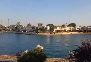 شاليهات للبيع - 3 غرف - بالدور 1