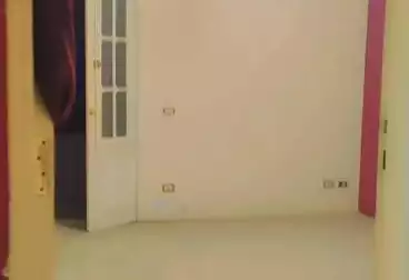 شقق للإيجار - 3 غرف - بالدور 1