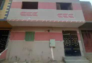 منزل / بيت للبيع - 2 غرف