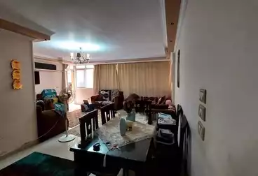 عقارات للإيجار - 3 غرف - بالدور 3