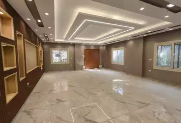 Apartments For sale - 4 rooms - floor 3