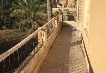 Villas For sale - 5 rooms