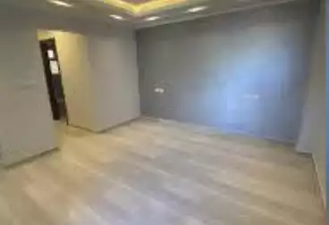 Apartments For sale - 3 rooms - floor 1