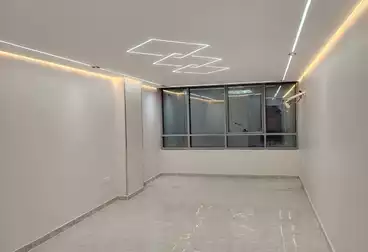 Administrative For rent - 3 rooms - floor 2