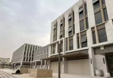 مبنى إداري للإيجار - 1 غرف